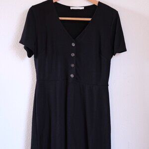 Lush Size L Black Mini Dress
